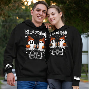 365Gifty personalized Halloween couple shirt black hoodies with matching ghost and pumpkin design