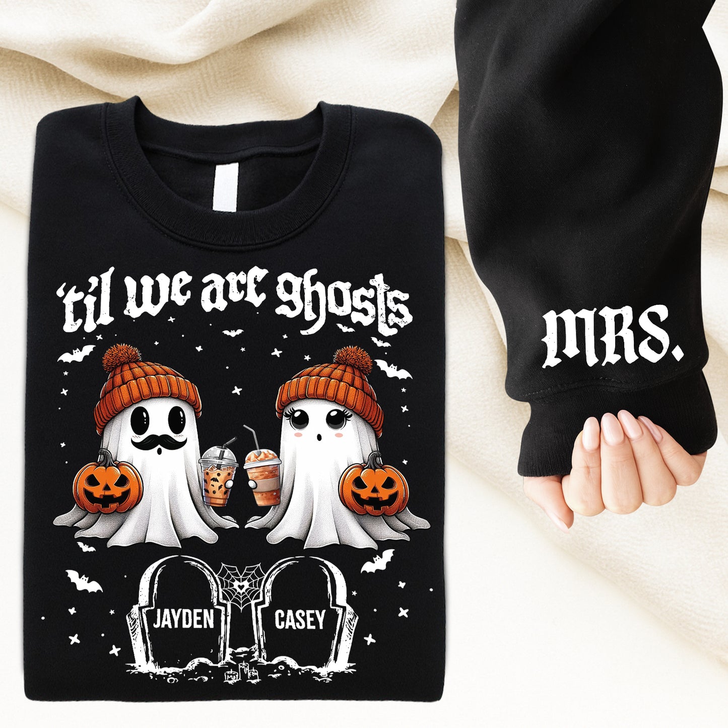 365Gifty personalized Halloween couple shirt black tee with two cute ghosts holding pumpkins and grave name tags