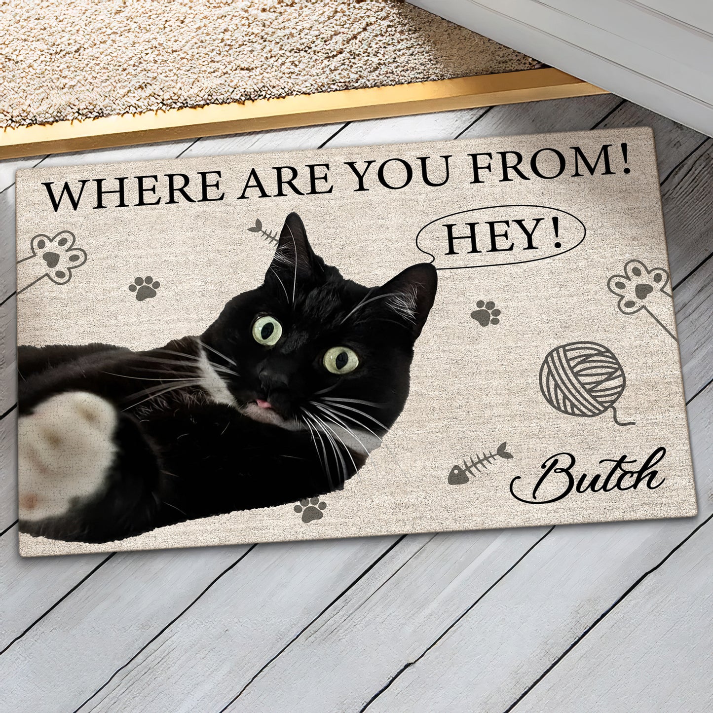 Personalized cat doormat featuring a playful cat image and custom message for a warm welcome