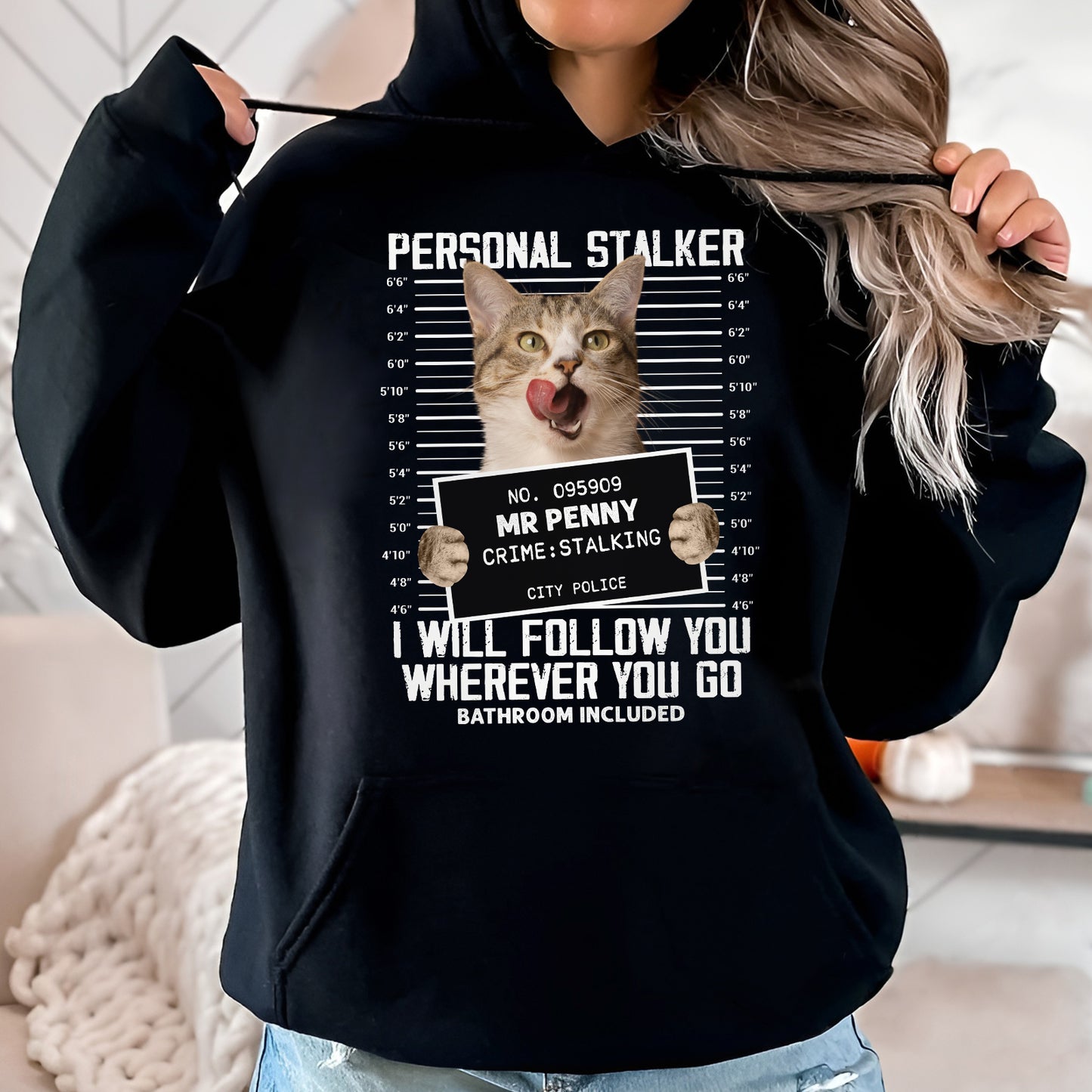 365Gifty personalized cat lover shirt black hoodie with funny cat mugshot design and humorous text