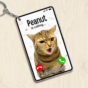 Personalized cat photo keychain featuring a cat with a playful expression and phone call design