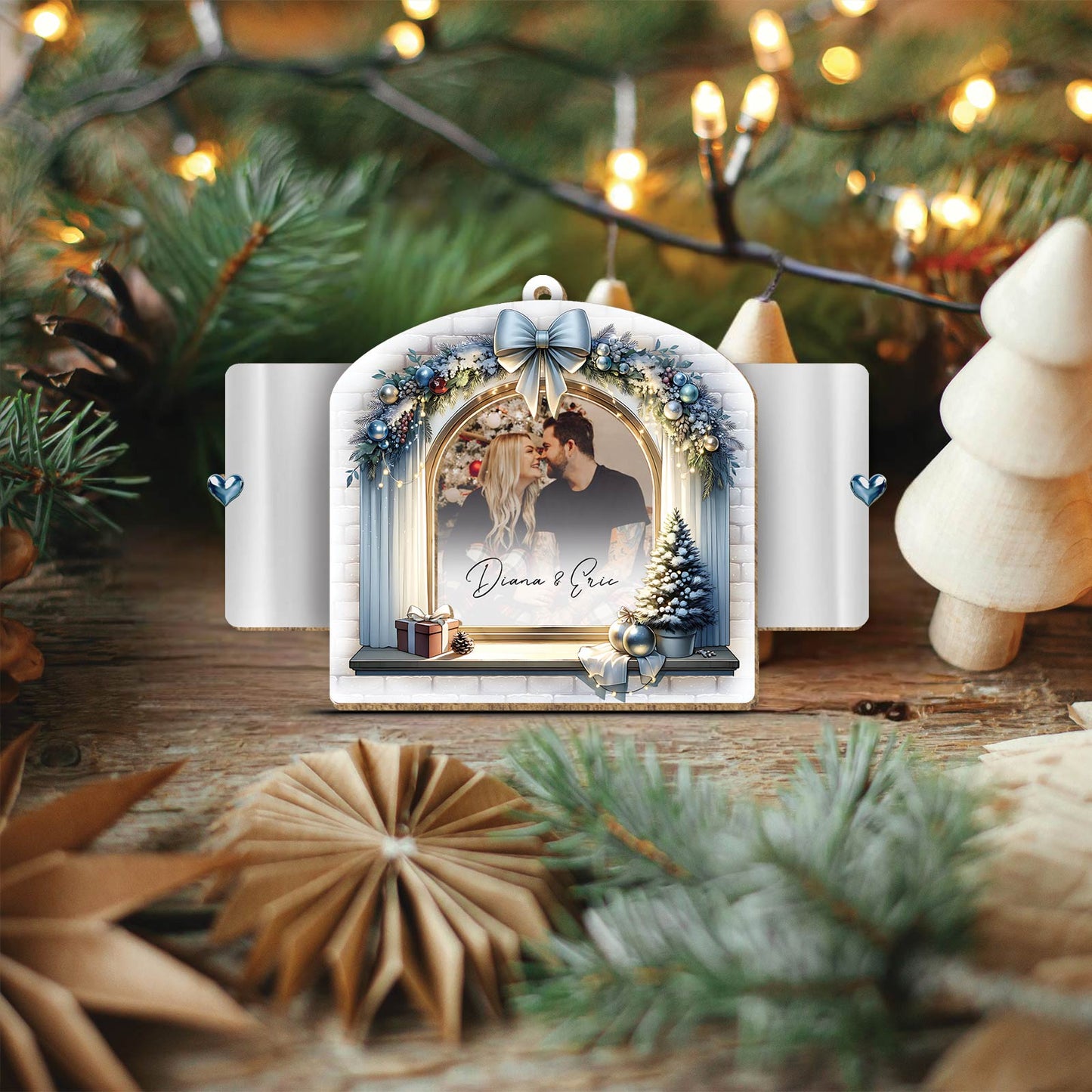 365Gifty personalized Christmas ornament featuring a custom photo frame with festive decorations and a blue bow