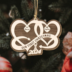 365Gifty personalized couple Christmas ornament wooden design with intertwined hearts and names David and Sophia
