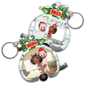Personalized couple keychain featuring festive holiday design and custom names for unique gifts