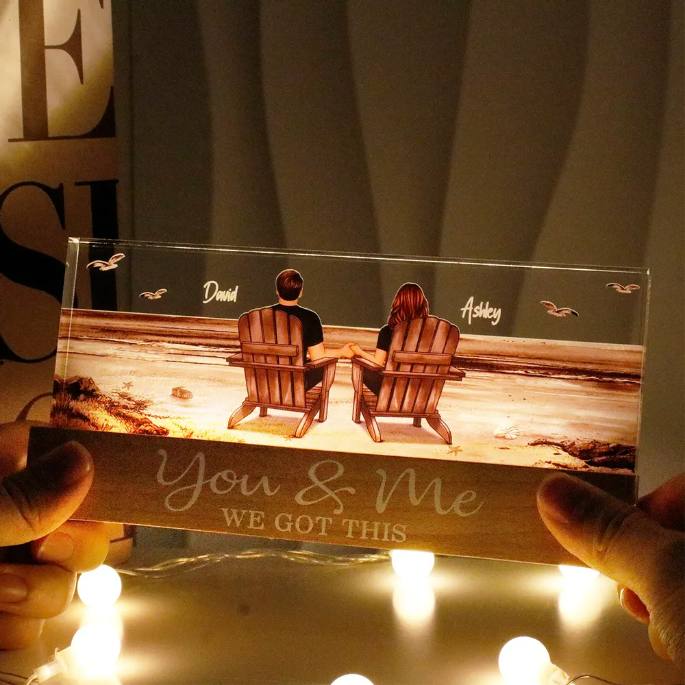 365Gifty personalized couple LED night light featuring a romantic beach scene with names David and Ashley