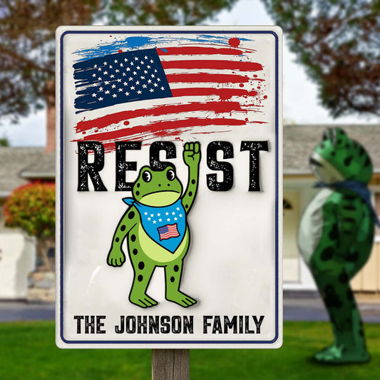 Personalized garden metal sign featuring a frog and American flag for the Johnson family