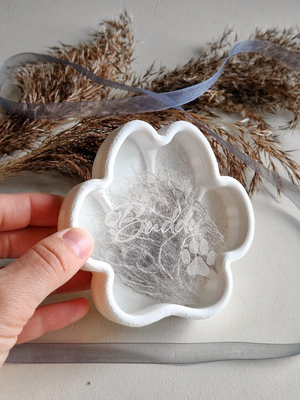 Personalized Paw-Shaped Pet Fur Keepsake - Pet Lover