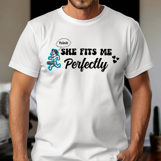 White custom fits me perfectly shirt with graphic and personalized name Melinda by 365Gifty