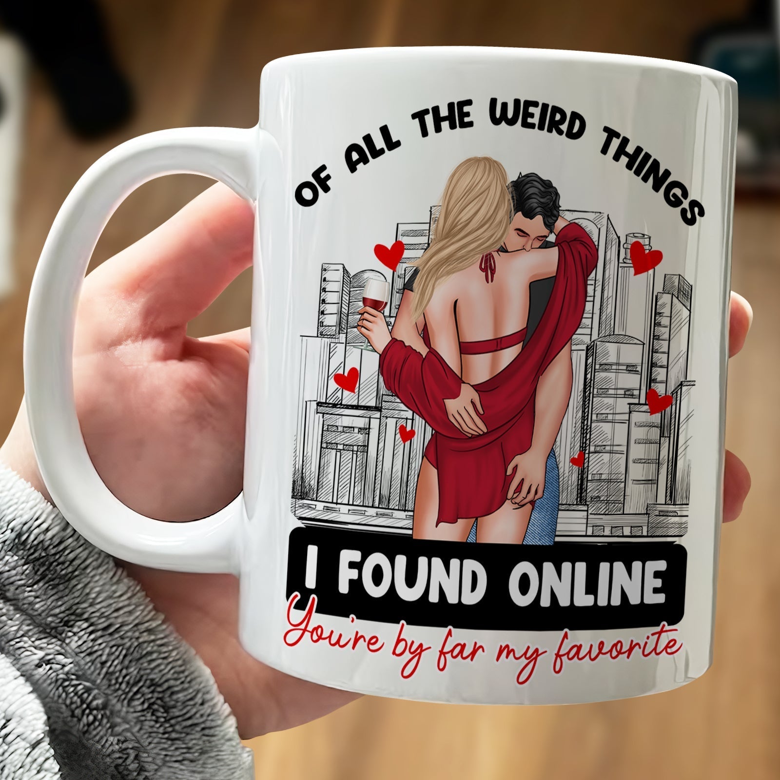 365Gifty of all the weird things mug featuring a couple hugging with city background and red hearts