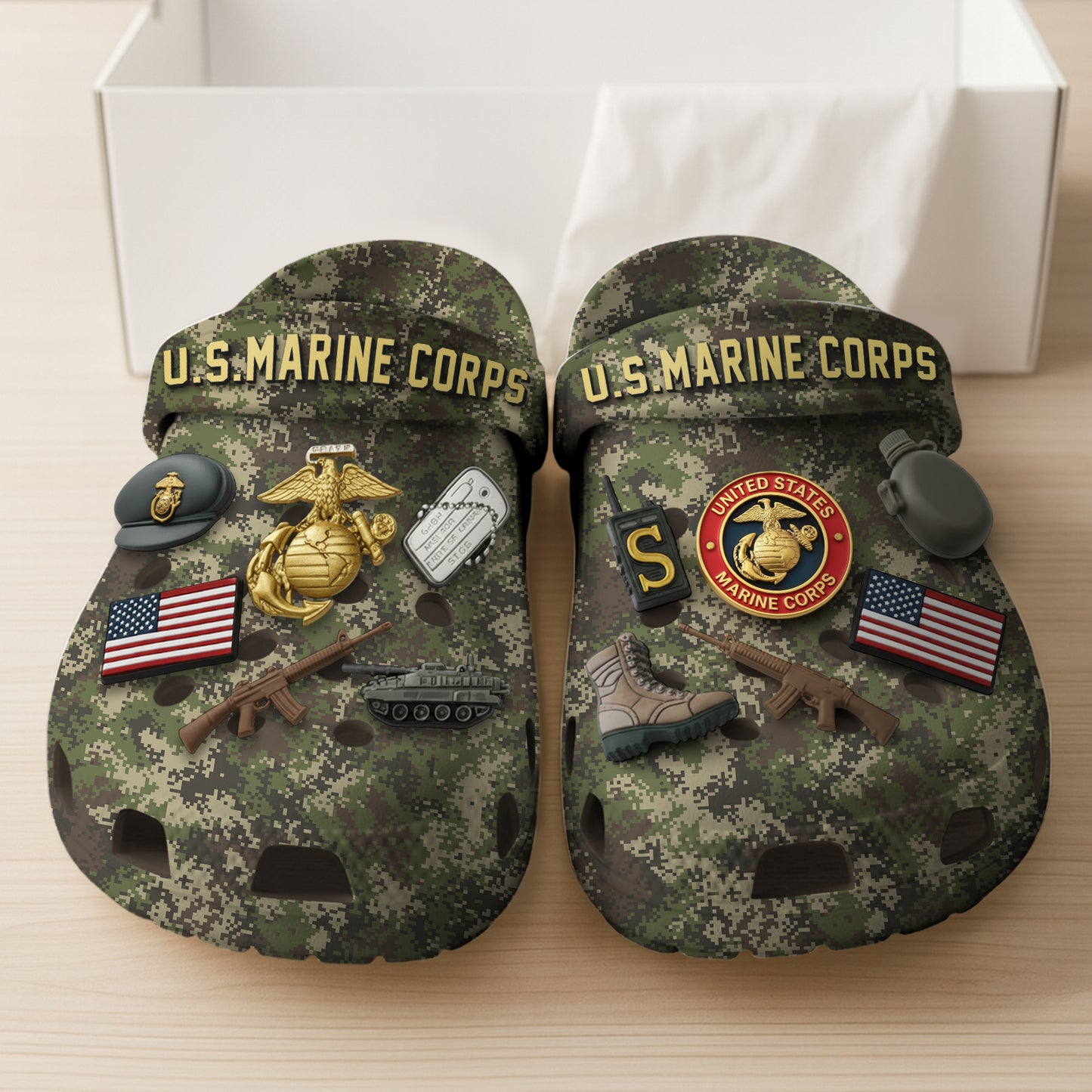 US Marine Corps Military Style Clogs with Badge/Insignia Charms