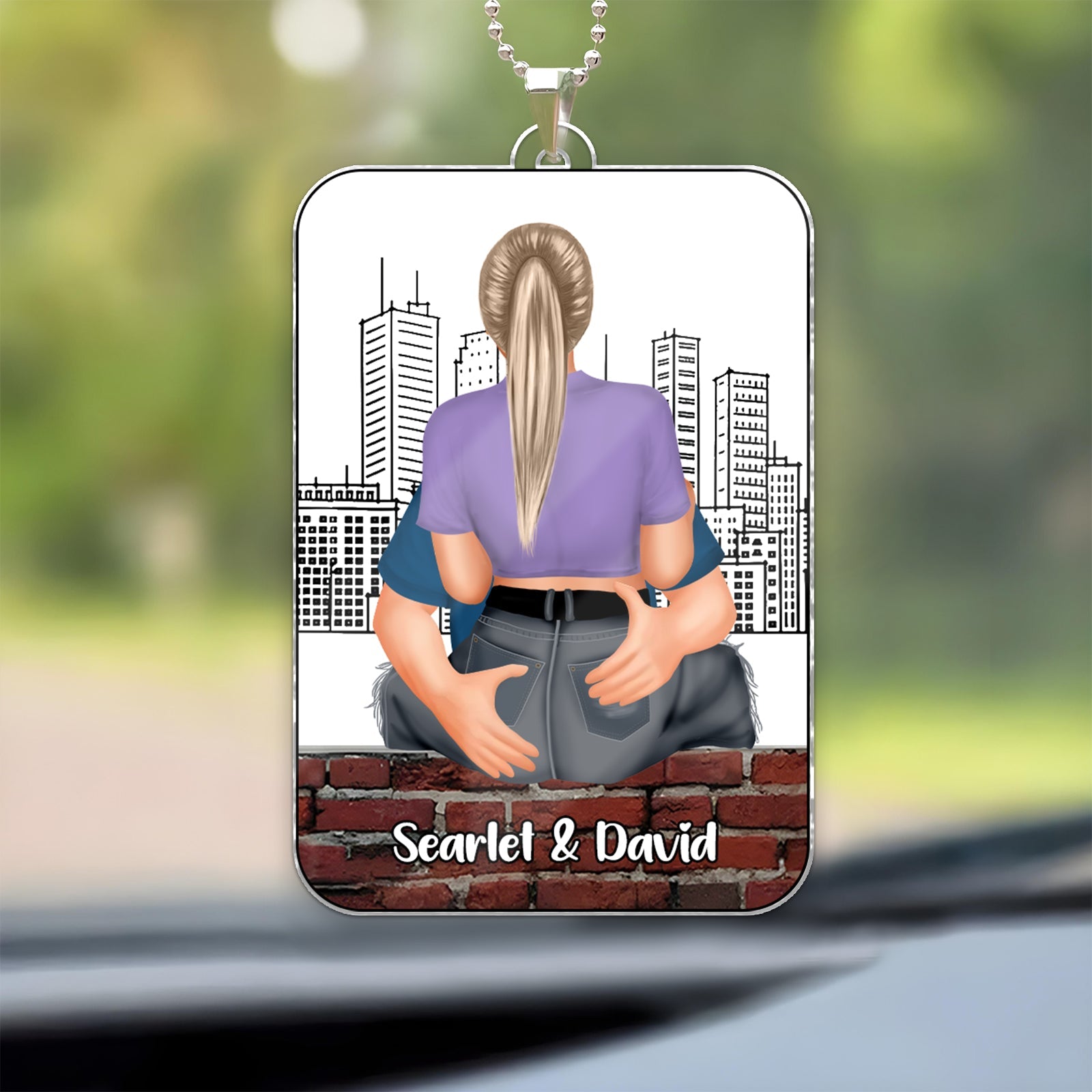 365Gifty personalized couple car hanger with custom names and cityscape background design
