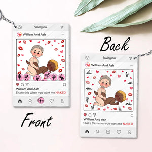 365Gifty personalized couple keychain featuring cartoon couple design with Instagram post style front and back