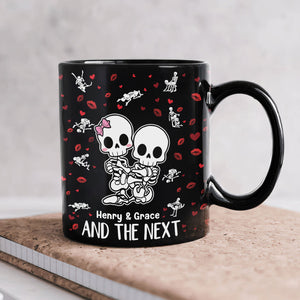 Black personalized couple mug with cute skeleton couple and red hearts and lips design