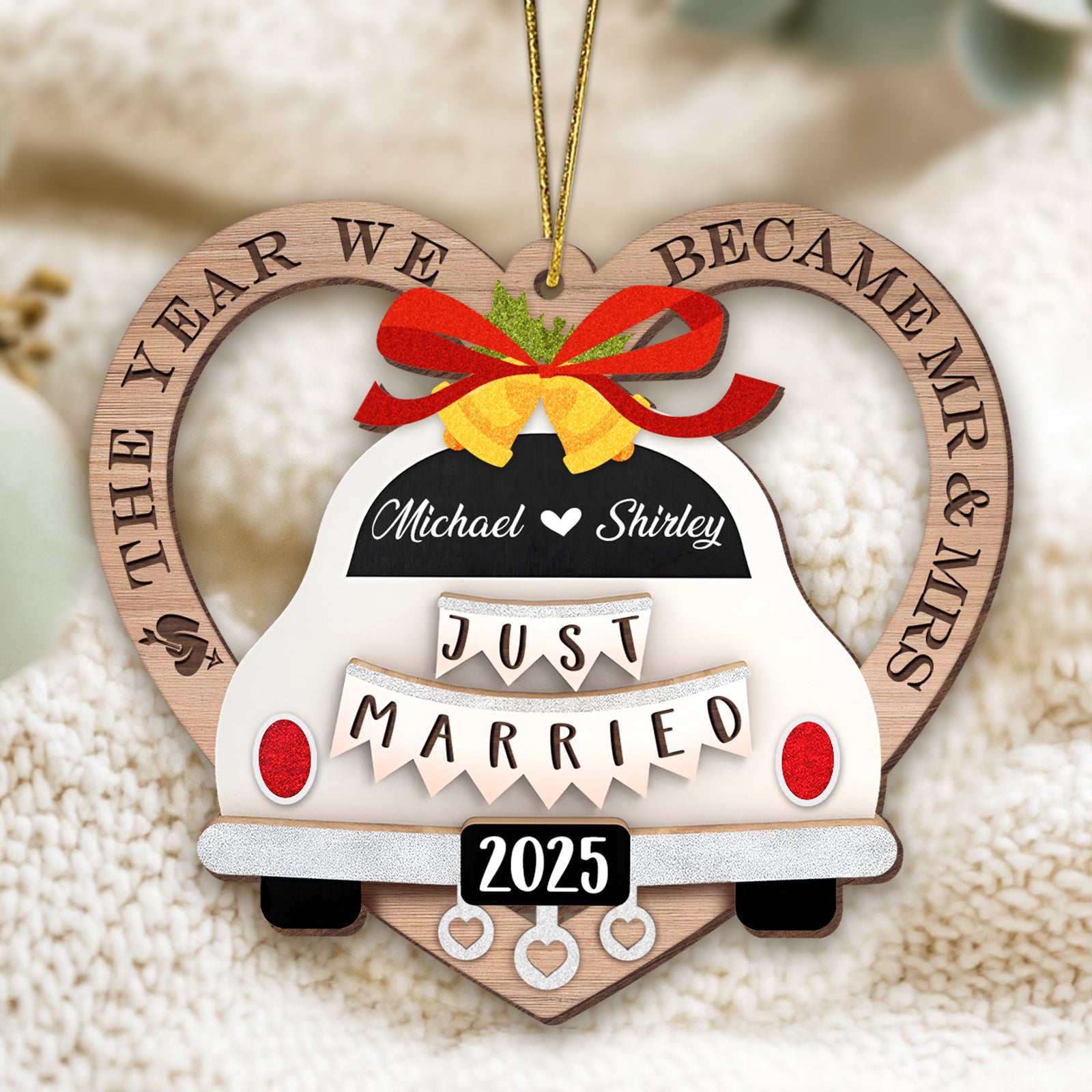 Personalized couple ornament featuring a wedding car design with names and date for a special celebration