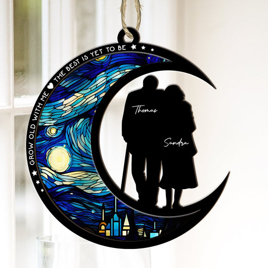 365Gifty personalized couple suncatcher ornament with a romantic moon design and custom names Thomas and Sandra