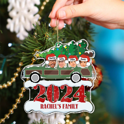 365Gifty personalized family Christmas ornament with 2024 design and custom faces hanging on tree