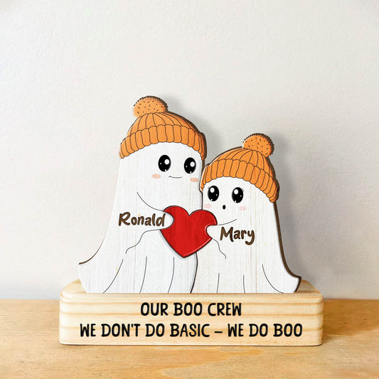 365Gifty personalized Halloween wooden puzzle featuring cute ghosts with names holding a red heart
