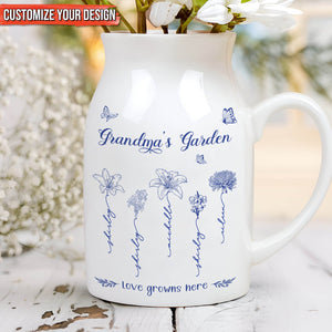 Personalized mom flower vase with floral designs and custom text for a heartfelt gift